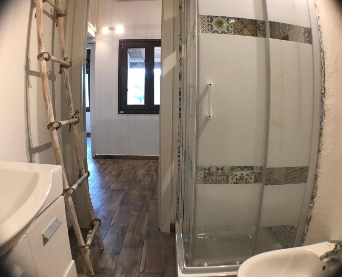 Villetta San Teodoro Iun Q7135 外观 照片